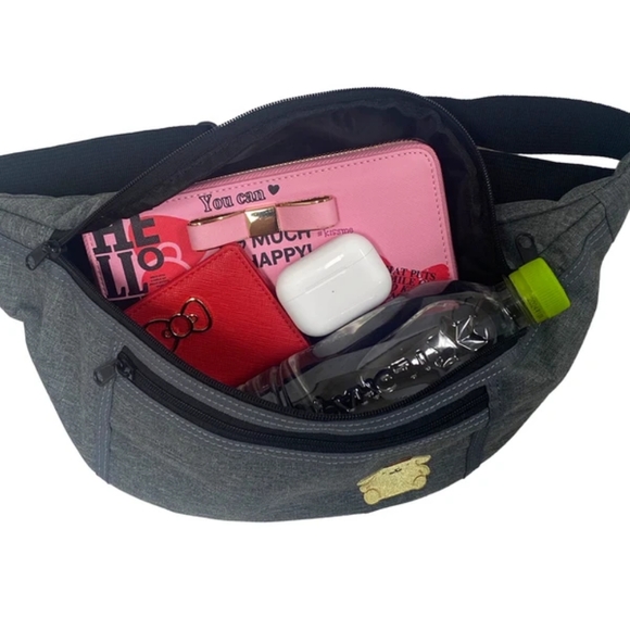 NWT Sanrio Cinnamoroll Crossbody Sling Bag - Picture 10 of 10